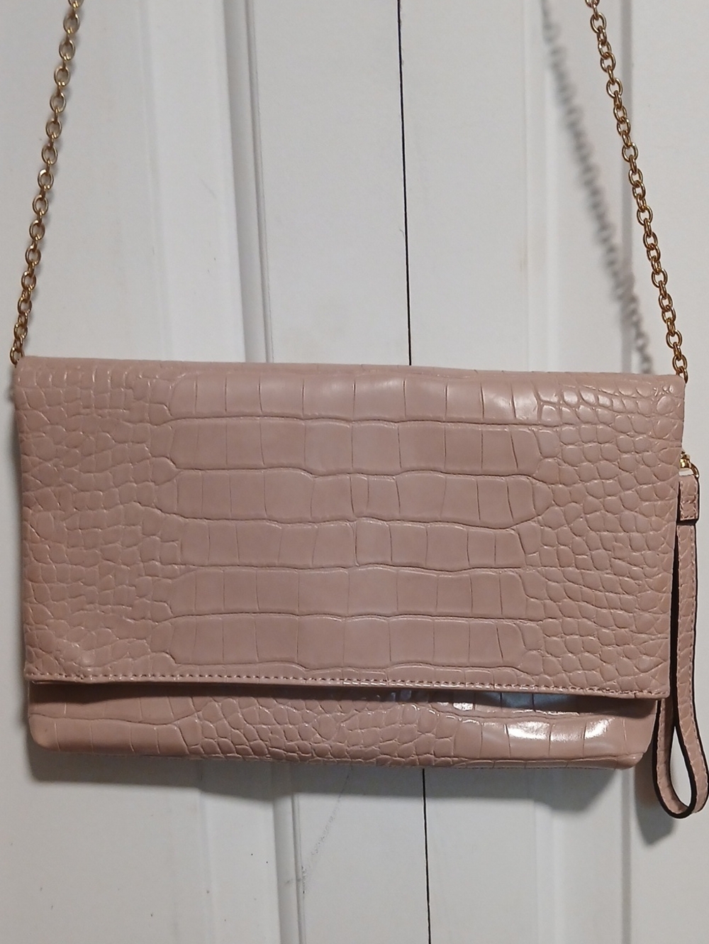 Kelly & Katie Blush Croc-Embossed Chain Wristlet Clutch